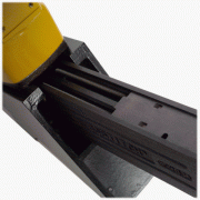 BOSTITCH MIIIFN 1-1/2- to 2-Inch Pneumatic Flooring Nailer