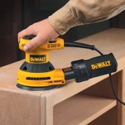 DEWALT D26451 3-Amp 5-Inch Random-Orbit Sander with Cloth Dust Bag