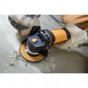 BOSTITCH BTE820K 7-Amp 4-1/2-Inch Angle Grinder Kit