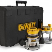 DEWALT DW618PK 12-AMP 2-1/4 HP Plunge and Fixed-Base Variable-Speed Router Kit