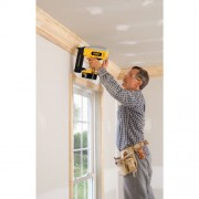 DEWALT DC608K 18-Volt 18-Gauge 2-Inch Brad Nailer Kit DEWALT DC608K 18-Volt 18-Gauge 2-Inch Brad Nailer Kit