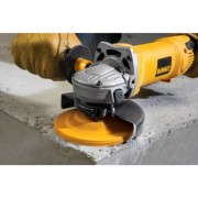DEWALT D28115 Heavy-Duty 4-1/2-Inch/5-Inch High Performance Grinder with Trigger Grip DEWALT D28115 Heavy-Duty 4-1/2-Inch/5-Inch High Performance Grinder with Trigger Grip