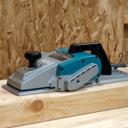 Makita 1806B 10.9 Amp 6-3/4-Inch Planer
