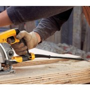 DEWALT DWS535 7 1/4-Inch Worm Drive Circular Saw
