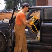 DEWALT D55140 1-Gallon 135 PSI Max Trim Compressor DEWALT D55140 1-Gallon 135 PSI Max Trim Compressor