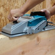 Makita 1806B 10.9 Amp 6-3/4-Inch Planer